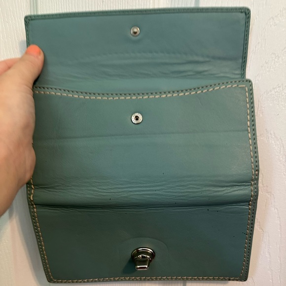 VINTAGE ROBIN EGG BLUE COACH WALLET IN GREAT CONDITION - Picture 3 of 13